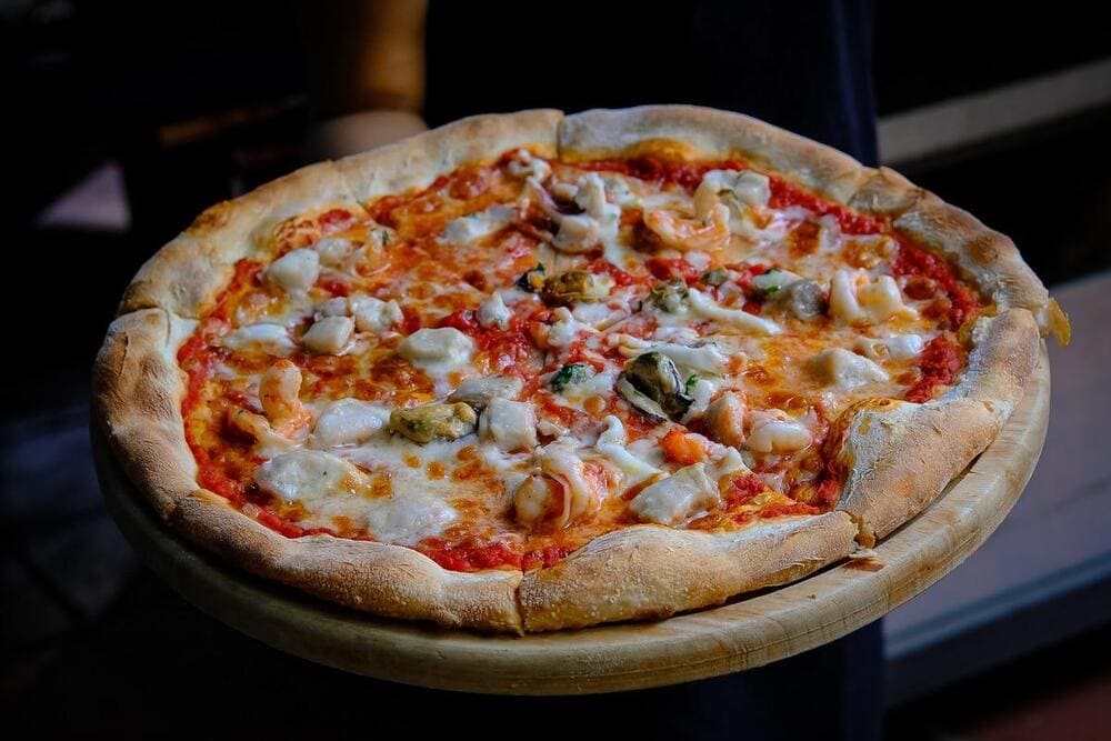 Pendolasco’s pizzas are crafted with premium Italian ingredients, delivering refined flavors (Source: Pendolasco)